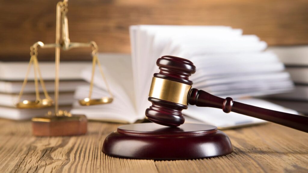 What Are the Key Qualities of a Top Attorney in Dubai