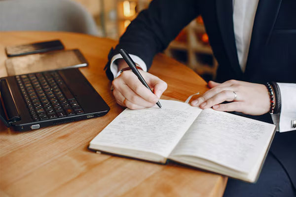 Attorneys In Dubai Attorneys In Dubai