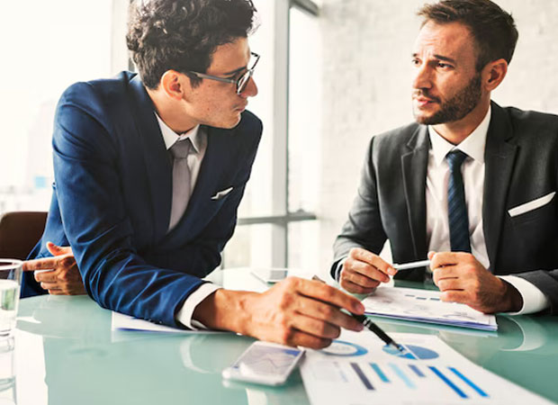 Financial Lawyers