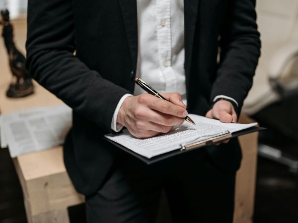Retail And Consumer Goods Lawyers